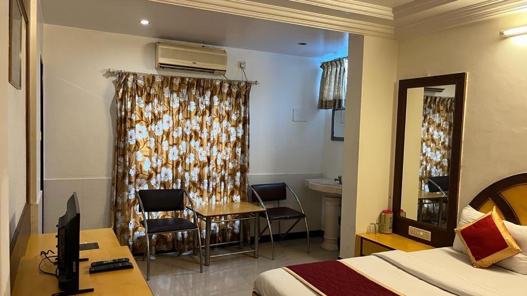 Ganga Sagar Hotel 班加罗尔 外观 照片